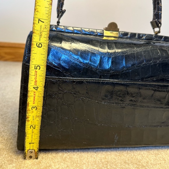 Bellestone Vintage Structured Reptile Skin Handbag - Picture 11 of 12